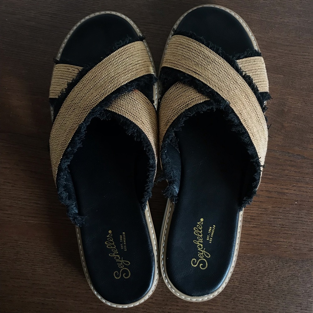 Seychelles Jasmine Sandal Black and Gold - Picture 3 of 4